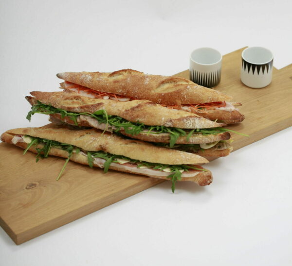 BAGUETTE GARNIE THON